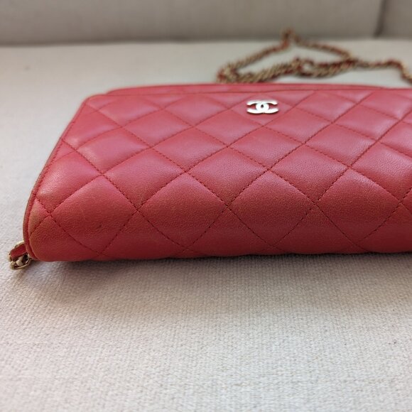 Chanel Classic Wallet on Chain in Pink - Picture 13 of 15